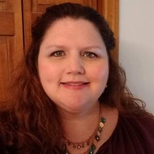 Meet your Posher, Angie